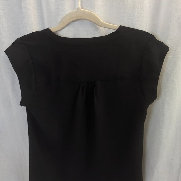 NWT Collective Concepts Size Small 100% Silk Black Cap Sleeved Tank - Picture 6 of 10